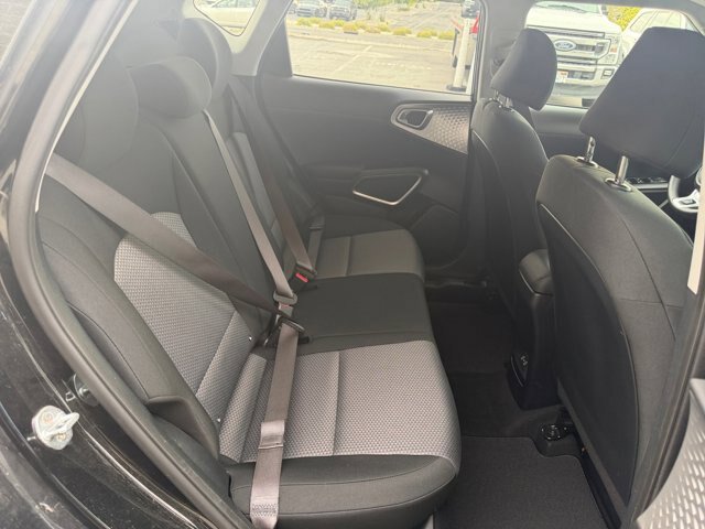 Used 2023 Kia Soul S FWD image 18