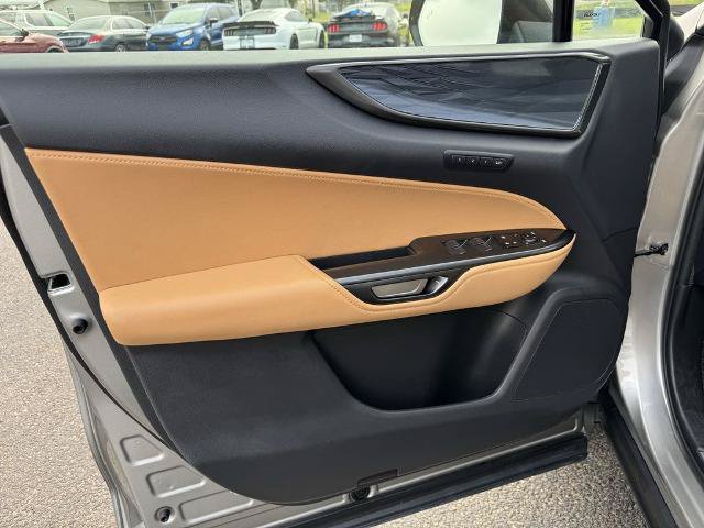 Used 2024 Lexus NX 250 FWD image 13