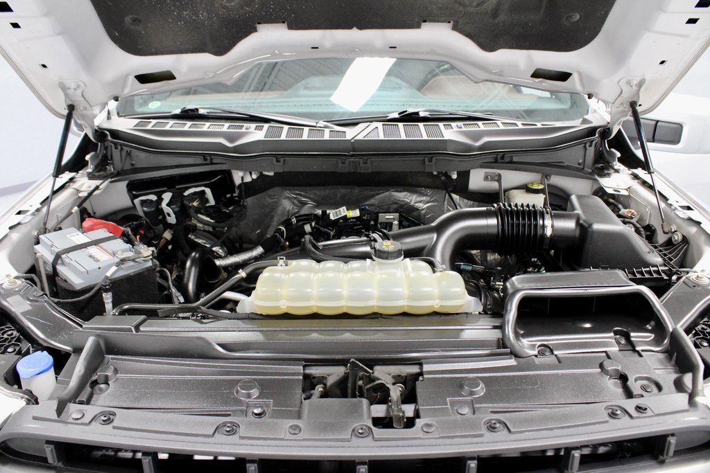 Certified 2021 Ford F150 Lariat w/ Equipment Group 502A High image 18