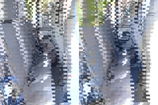 Used 2025 Jeep Gladiator Sport image 14