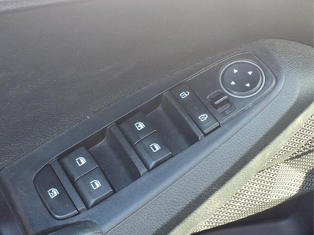 Used 2022 Kia Seltos LX AWD/4WD image 17