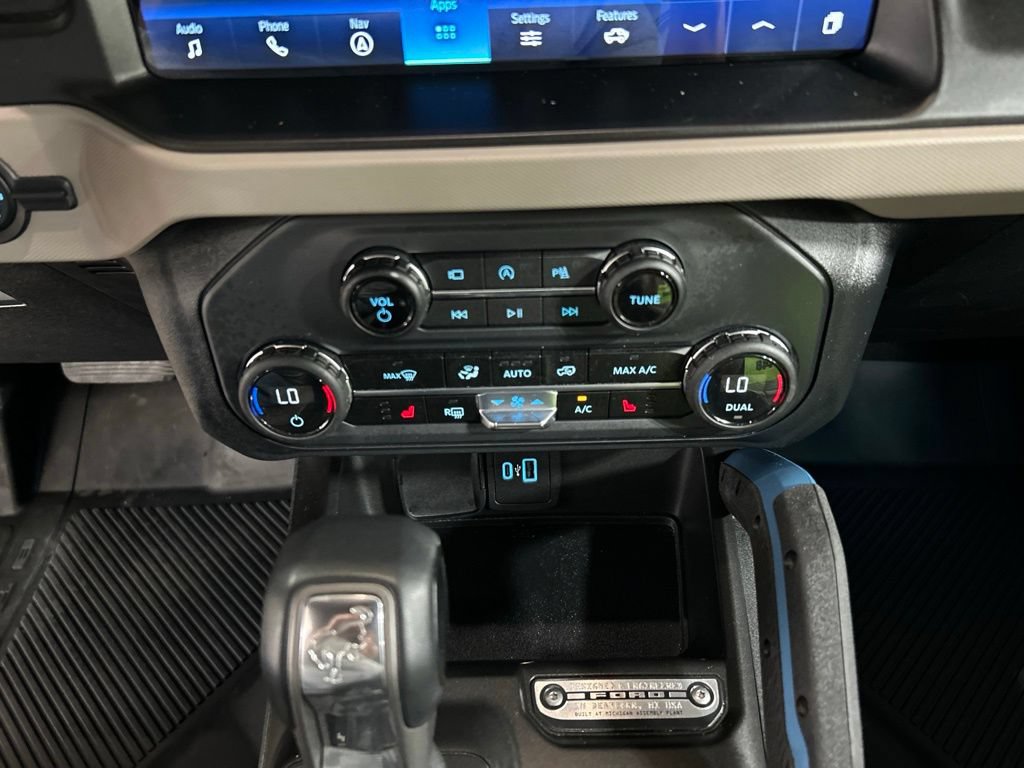 Certified 2023 Ford Bronco Wildtrak AWD/4WD image 23