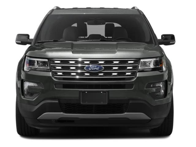 Certified 2017 Ford Explorer XLT w/ Equipment Group 202A image 5