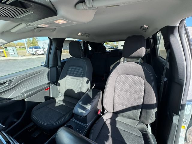 Certified 2024 Ford Escape Active AWD/4WD image 16