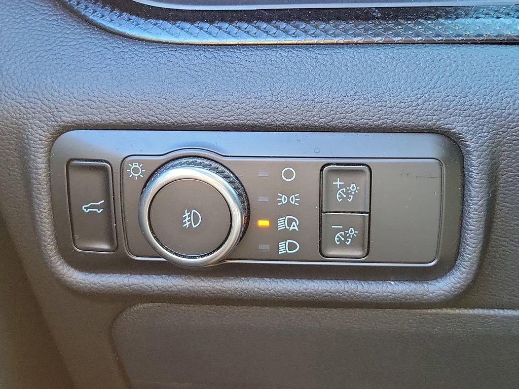 Certified 2024 Ford Explorer ST-Line w/ Class IV Trailer Tow Package image 25