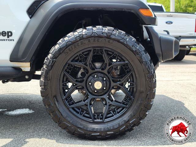 Used 2020 Jeep Gladiator Sport w/ Quick Order Package 24S AWD/4WD image 11