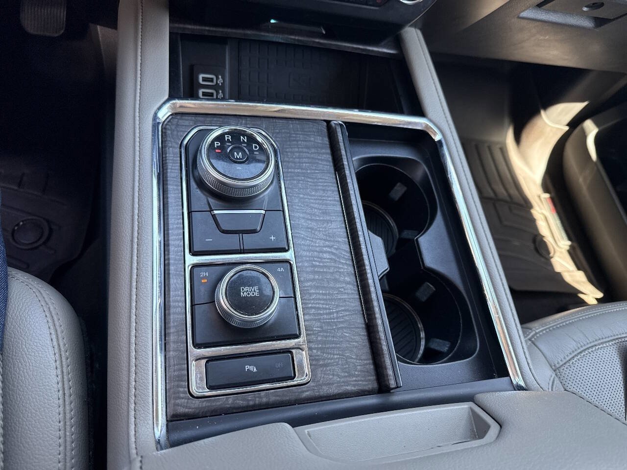 Certified 2019 Ford Expedition Max Limited AWD/4WD image 21