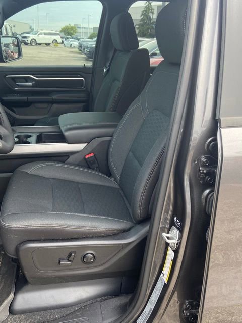 Used 2025 RAM 1500 Big Horn AWD/4WD image 5