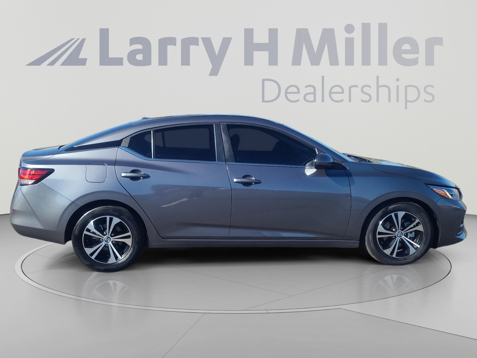 Used 2023 Nissan Sentra SV w/ All-Weather Package FWD image 6