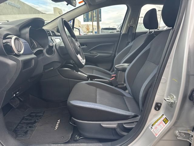 Used 2023 Nissan Versa SV image 15