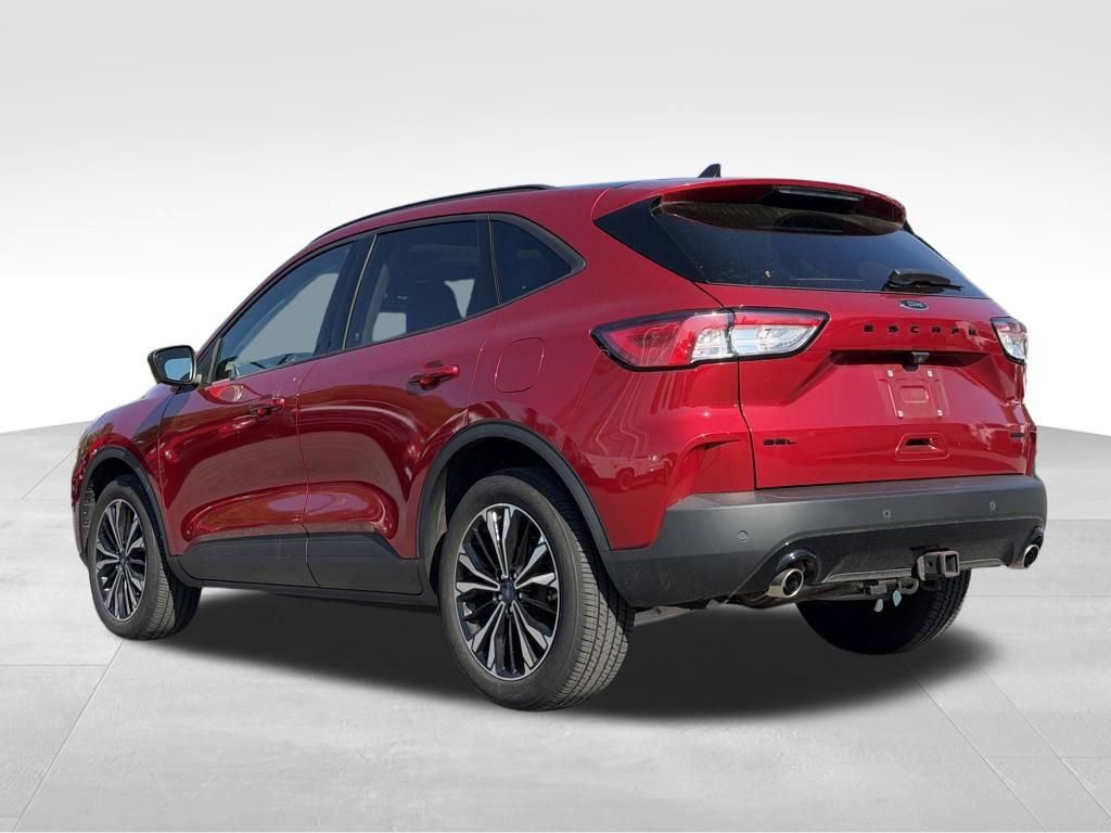 Certified 2022 Ford Escape SEL w/ SEL Stealth AWD Package image 5
