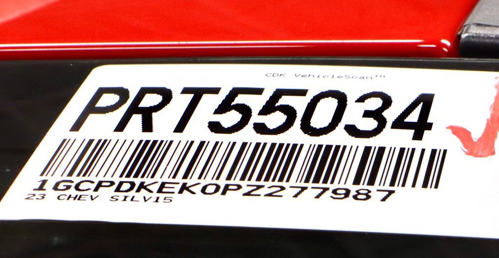 Used 2023 Chevrolet Silverado 1500 LT image 36