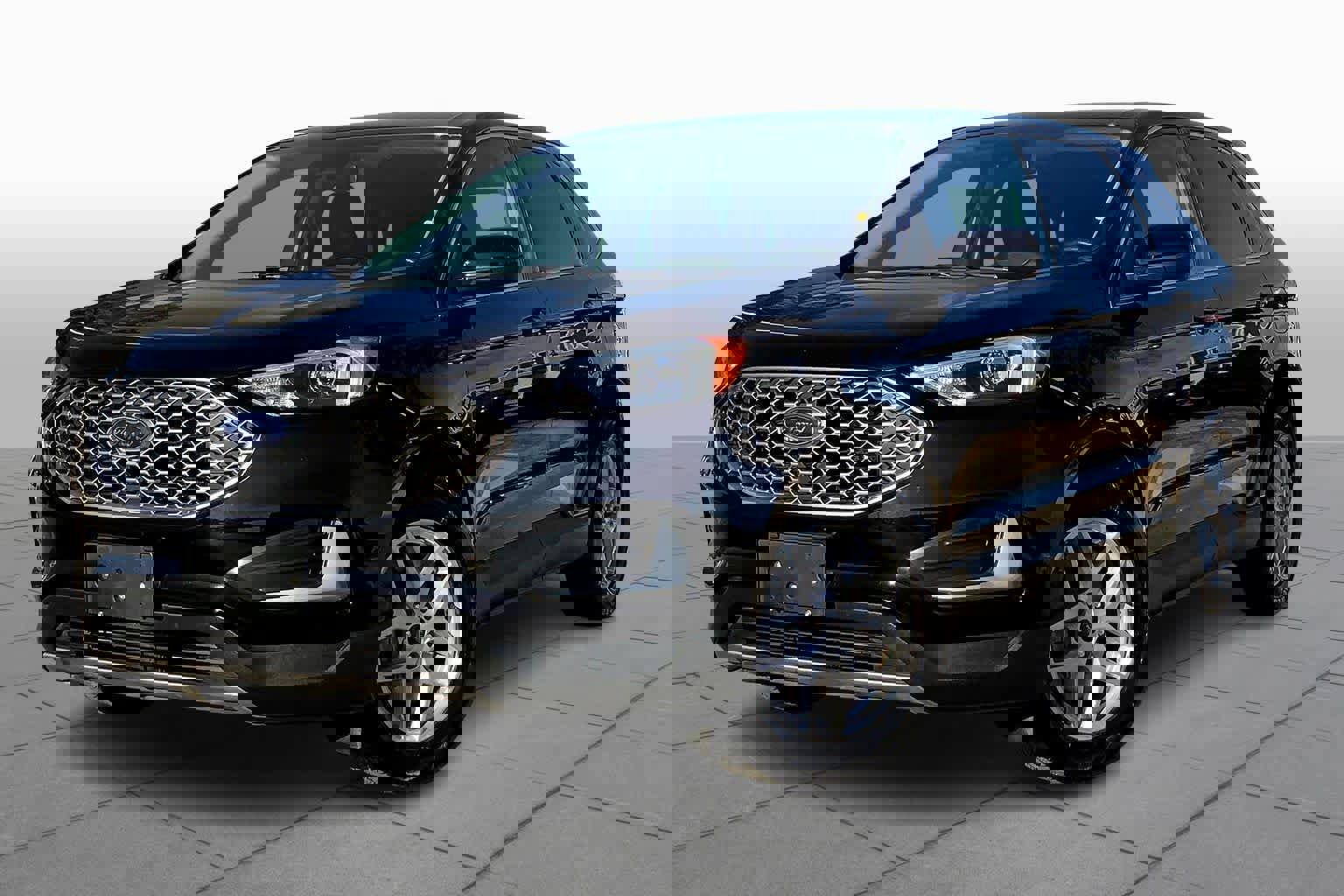 Certified 2024 Ford Edge SEL image 10