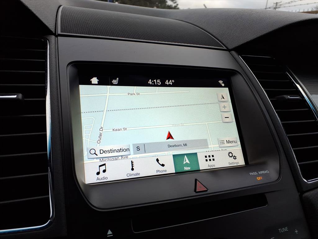 Certified 2018 Ford Taurus SEL w/ Equipment Group 201A image 22