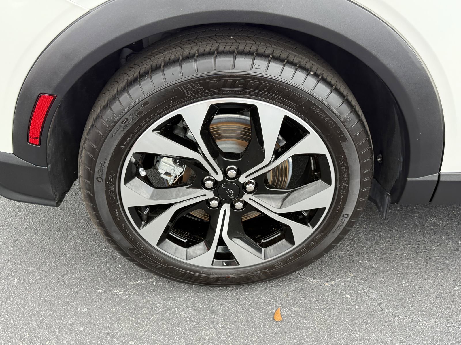 Certified 2024 Ford Mustang Mach-E Select w/ Comfort Package Lite image 34