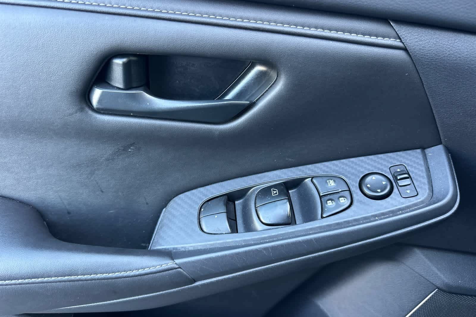 Used 2025 Nissan Sentra S FWD image 12