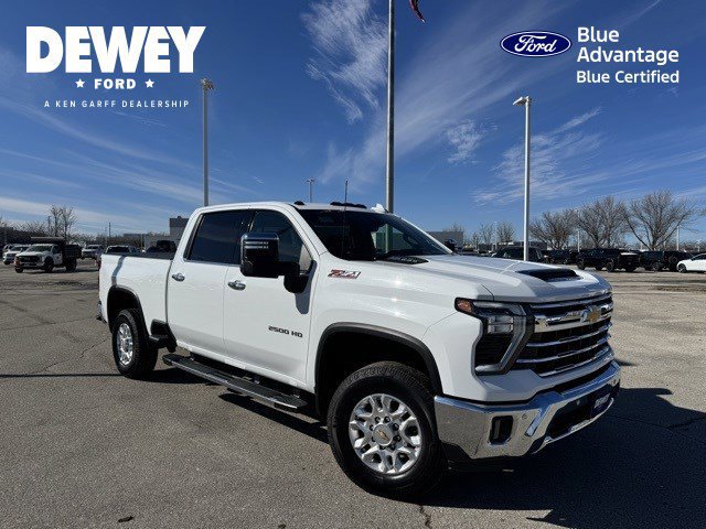 Used 2024 Chevrolet Silverado 2500 LTZ w/ LTZ Convenience Package image 7