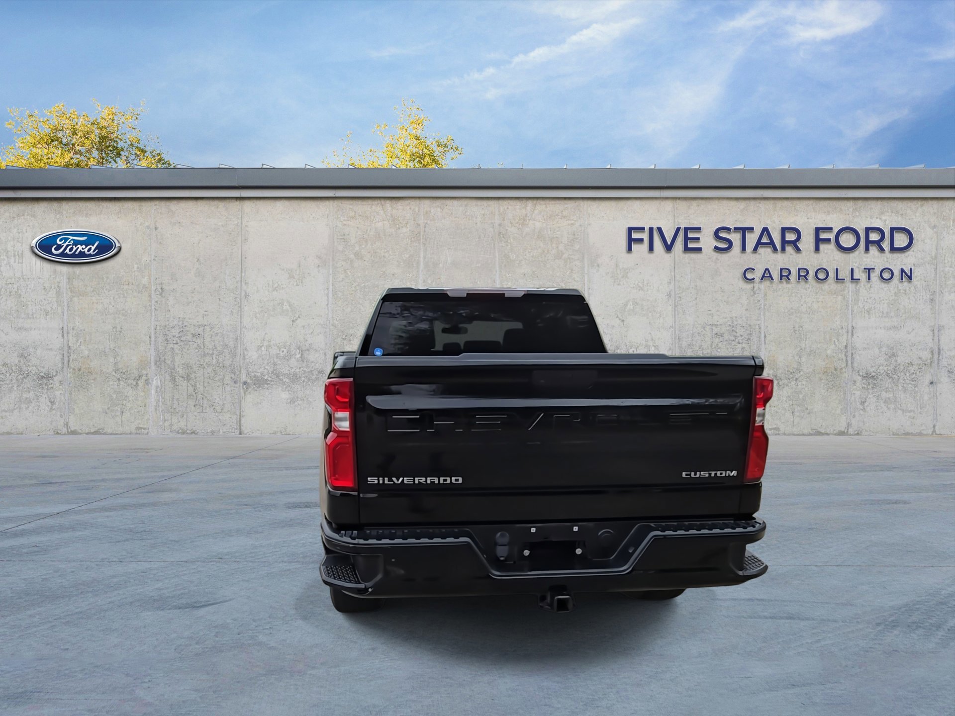 Used 2022 Chevrolet Silverado 1500 Custom image 4