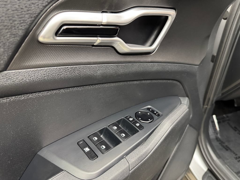 Used 2026 Kia Sportage LX FWD image 10