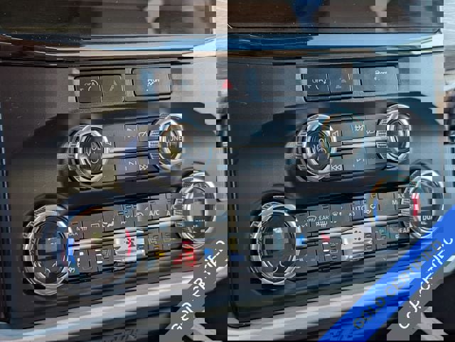 Certified 2024 Ford Expedition Limited image 15