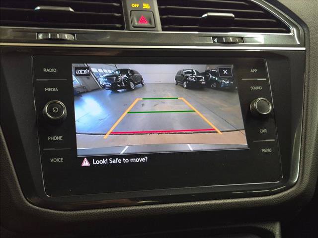Used 2021 Volkswagen Tiguan SE R-Line FWD image 15