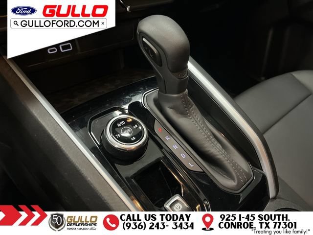 Used 2024 Chevrolet Colorado Trail Boss AWD/4WD image 27