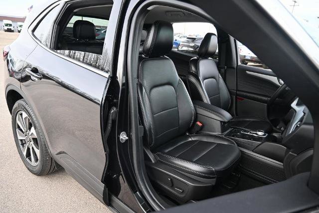 Certified 2023 Ford Escape Platinum image 26