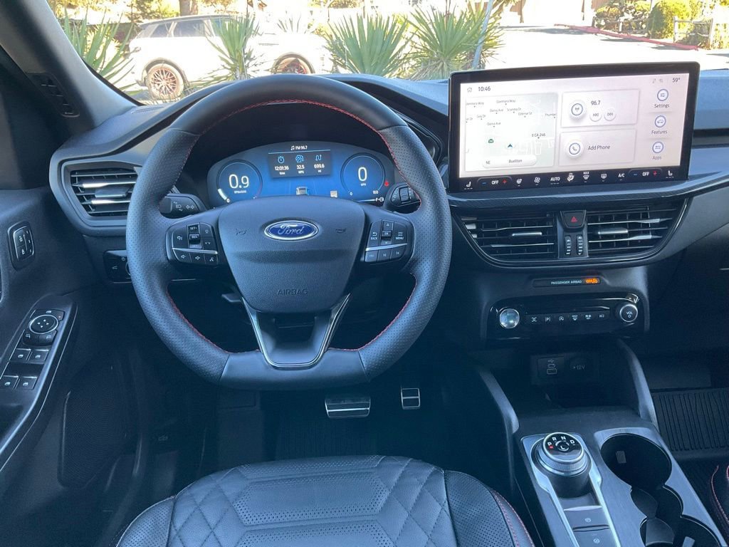 Certified 2024 Ford Escape ST-Line Elite w/ Premium Technology Package image 69