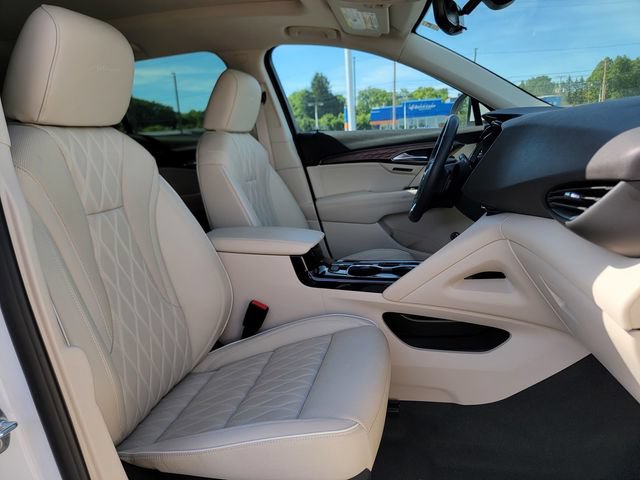 Used 2023 Buick Envision Avenir AWD/4WD image 23