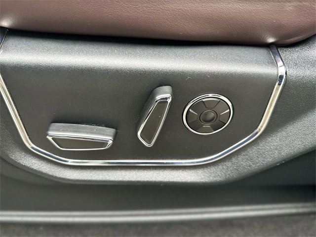 Certified 2017 Ford F450 Platinum w/ Platinum Ultimate Package image 13