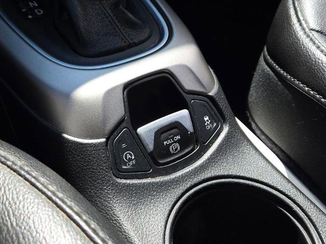 Used 2018 Jeep Compass Latitude w/ Popular Equipment Group image 23