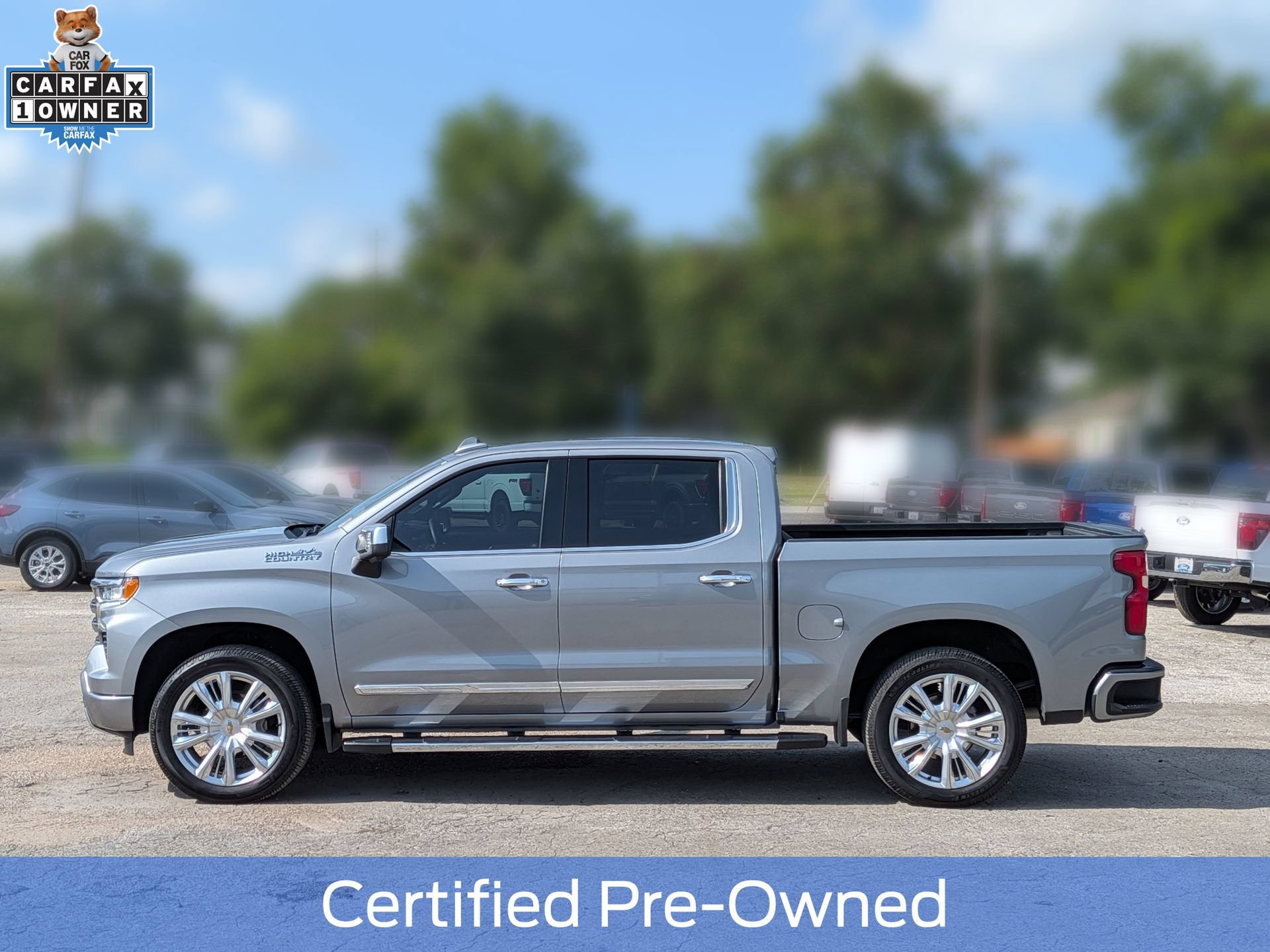 Used 2024 Chevrolet Silverado 1500 High Country w/ High Country Premium Package AWD/4WD image 3