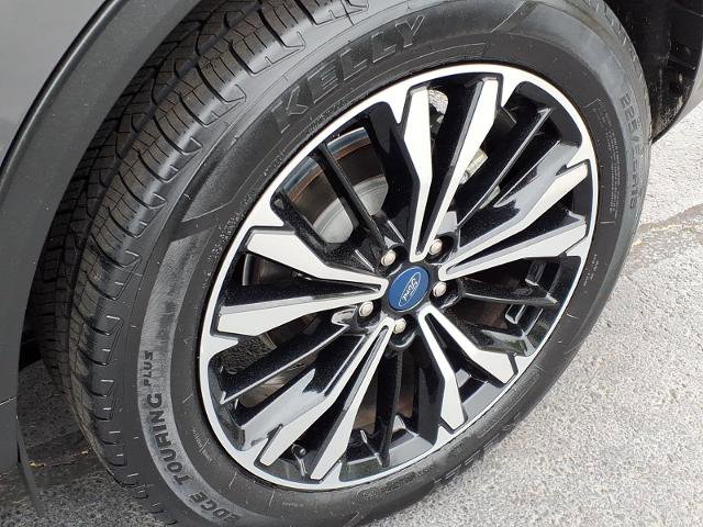 Certified 2021 Ford Escape SE w/ SE Sport Appearance Package AWD/4WD image 23