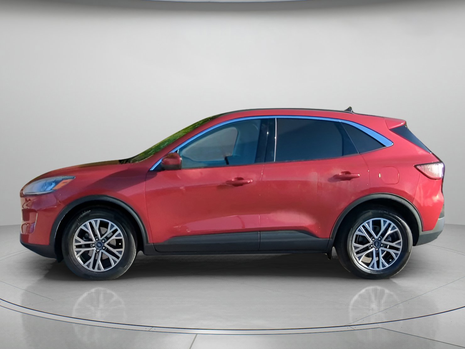 Certified 2022 Ford Escape SEL w/ Technology Package image 9