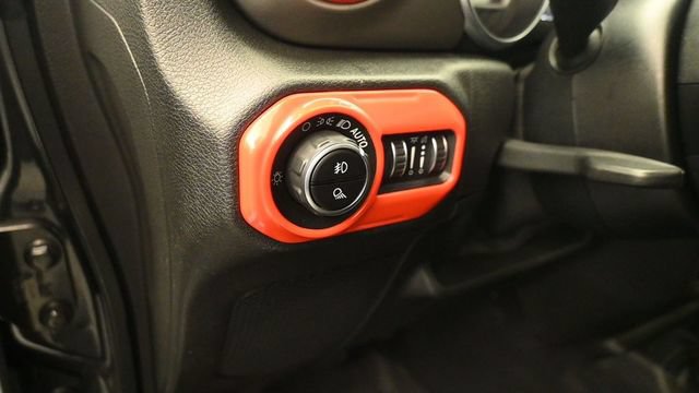 Used 2020 Jeep Gladiator Sport w/ Quick Order Package 24S AWD/4WD image 15