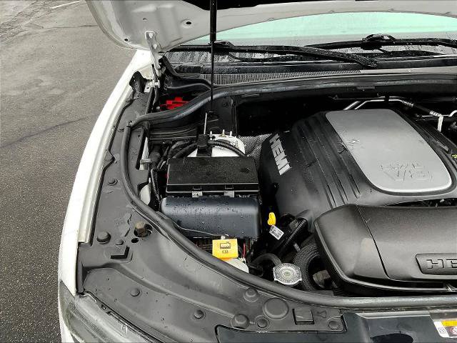 Used 2022 Dodge Durango R/T w/ Tow 'N Go Group AWD/4WD image 34