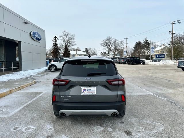Certified 2025 Ford Escape Active w/ Cold Weather Package image 10