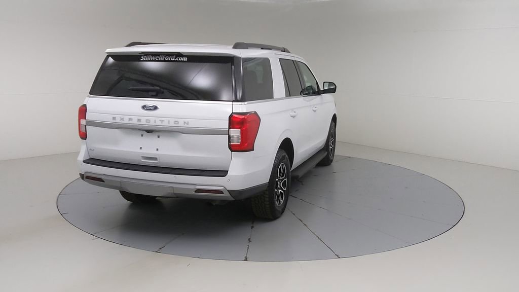 Certified 2024 Ford Expedition XLT image 16