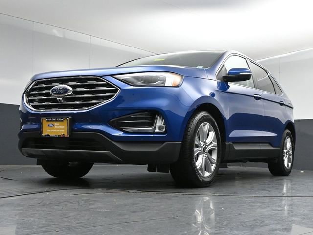 Certified 2024 Ford Edge Titanium w/ Equipment Group 301A AWD/4WD image 37