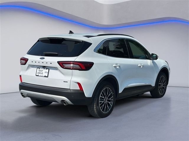 Certified 2023 Ford Escape SE w/ PHEV Premium Package FWD image 3
