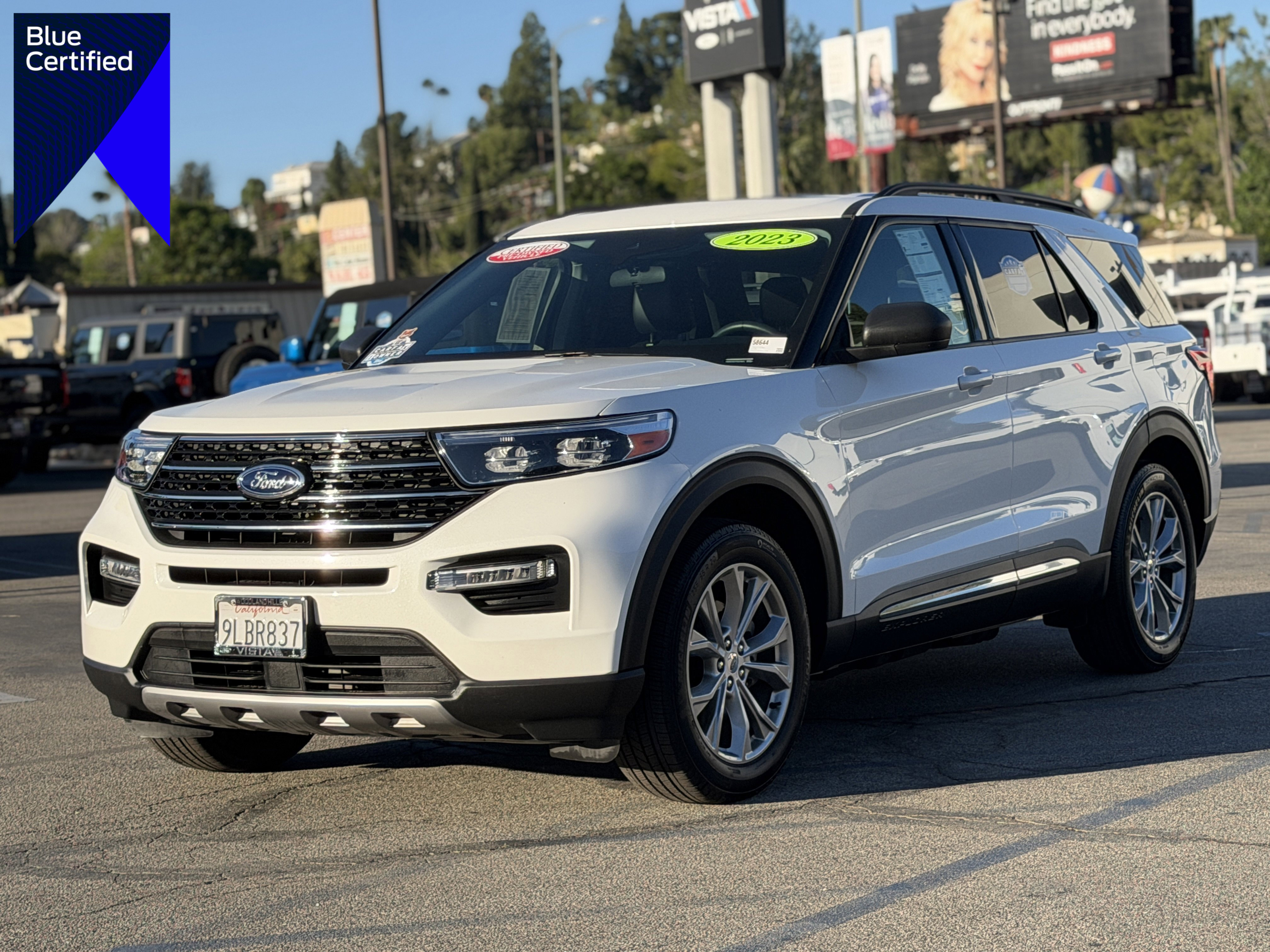 Certified 2023 Ford Explorer XLT w/ Equipment Group 202A image 1