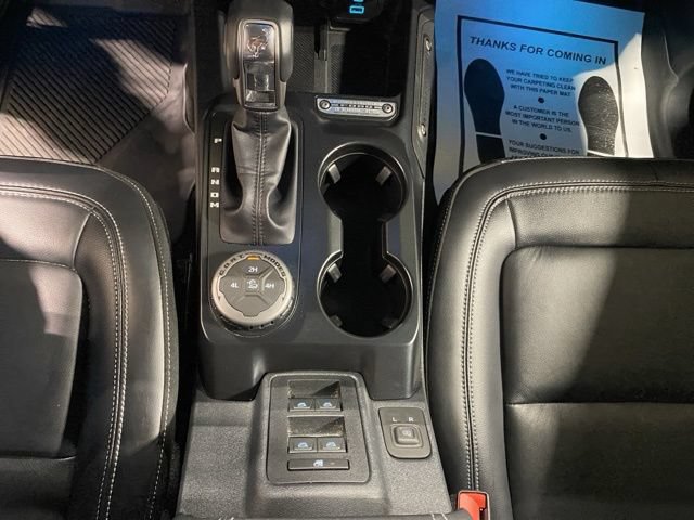 Certified 2025 Ford Bronco Outer Banks AWD/4WD image 35