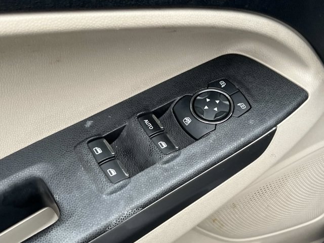 Certified 2019 Ford EcoSport SE w/ SE Convenience Package FWD image 15