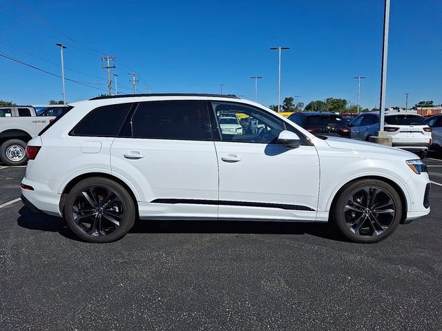 Used 2025 Audi Q7 3.0T Prestige w/ Prestige Package image 2