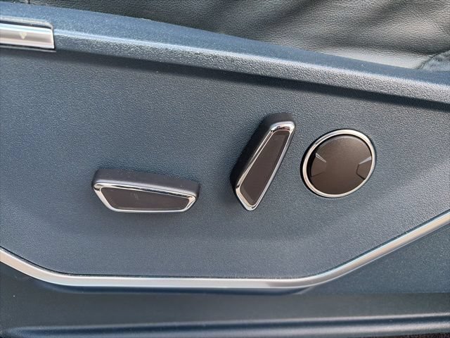 Certified 2022 Ford F150 Limited AWD/4WD image 12