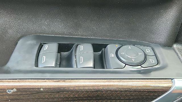 Used 2023 Chevrolet Silverado 2500 LT w/ Convenience Package image 23