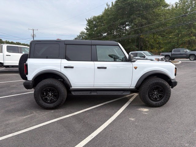 Certified 2026 Ford Bronco Badlands AWD/4WD image 2