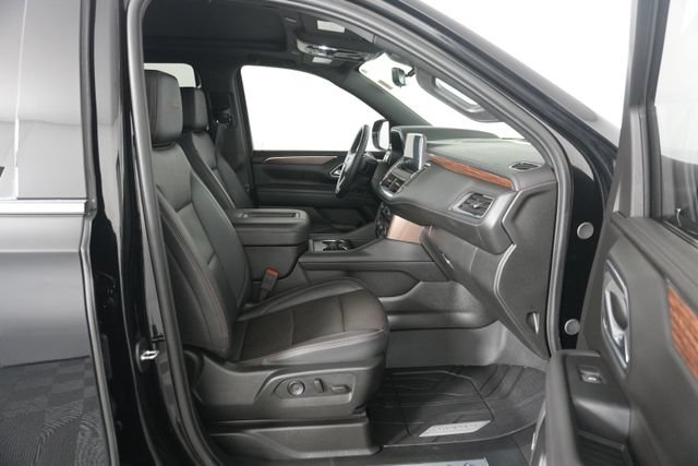 Used 2024 Chevrolet Tahoe High Country AWD/4WD image 36