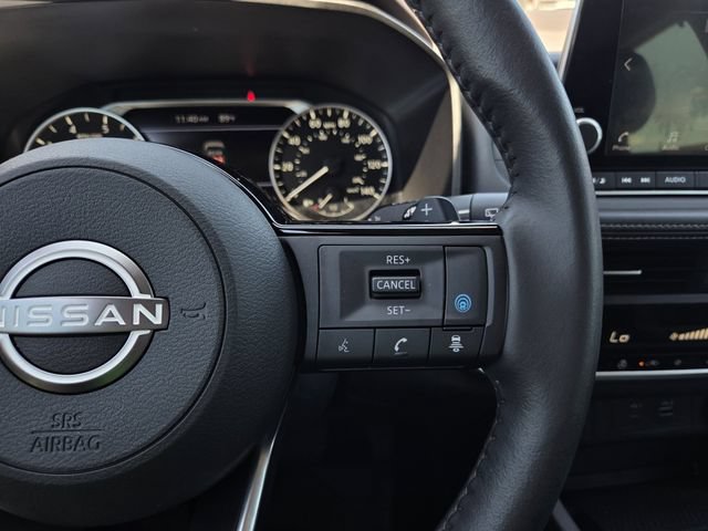 Used 2023 Nissan Rogue SV w/ SV Premium B Package FWD image 23