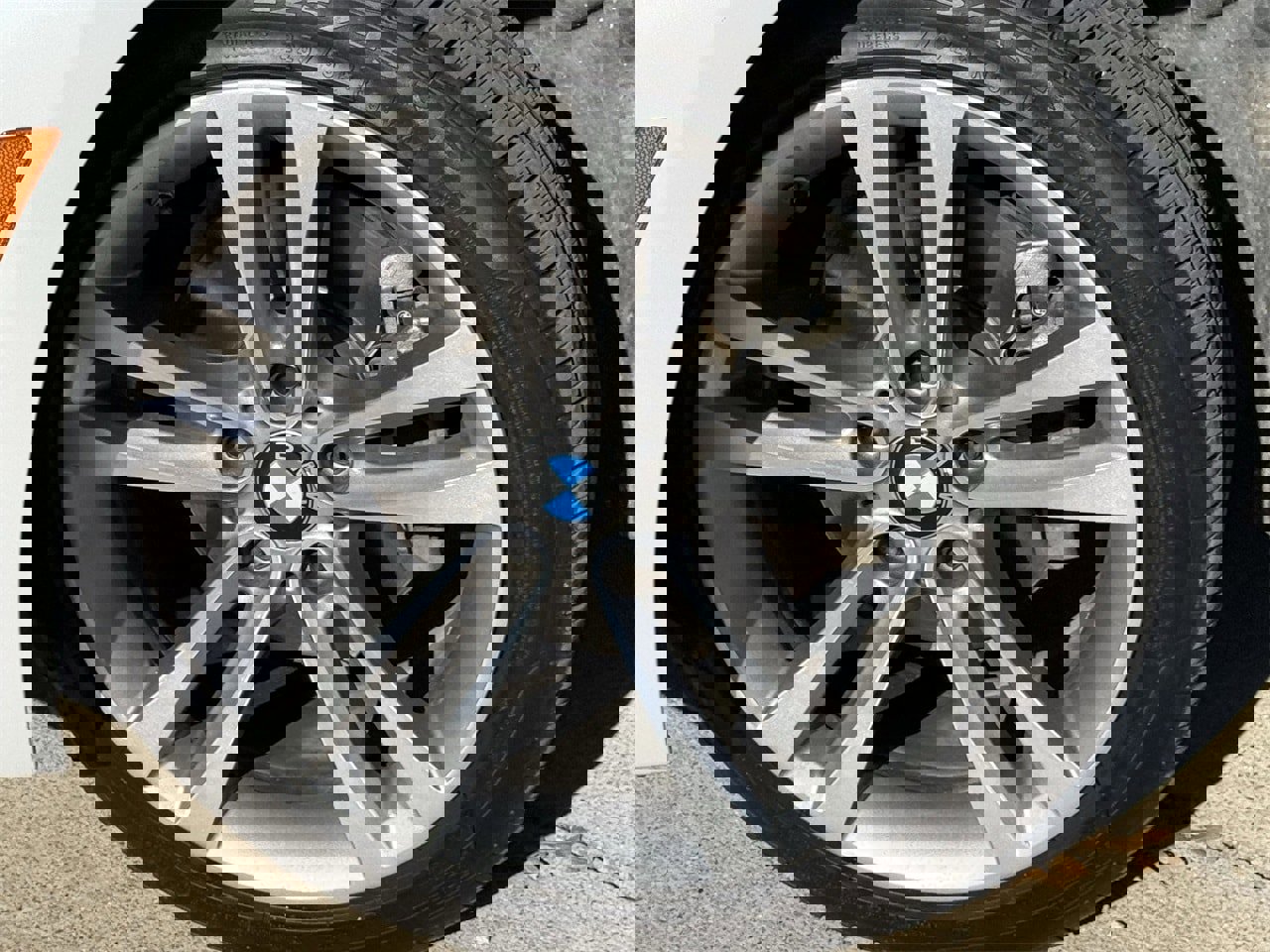 Used 2018 BMW 330i xDrive Sedan image 9